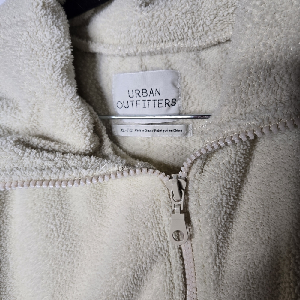 Urban Outfitters Cream Fleece Half-Zip Pullover Sweatshirt Size XL | Cozy Sherpa - Picture 3 of 5